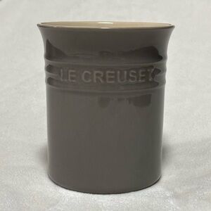 Le Creuset 1L Utensil Crock in Color Gris (Grey) 5”x6”in Spatula Holder 1 1/8qt